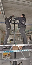 die-installationen-der-tragarme-wurde-von-unseren-experten-durchgefeuhrt